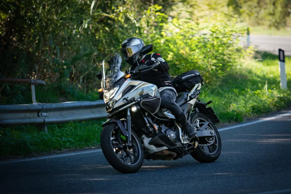 Honda NC 750 X DCT Travel (2021 - 24) (12)
