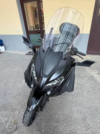 Yamaha T-Max 560 Tech Max (2022 - 24) usata