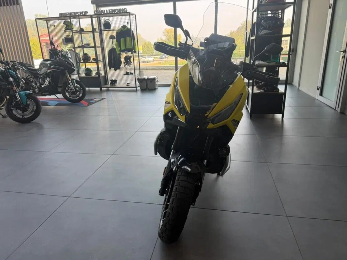Honda X-ADV 750 DCT (2021 - 24) (5)