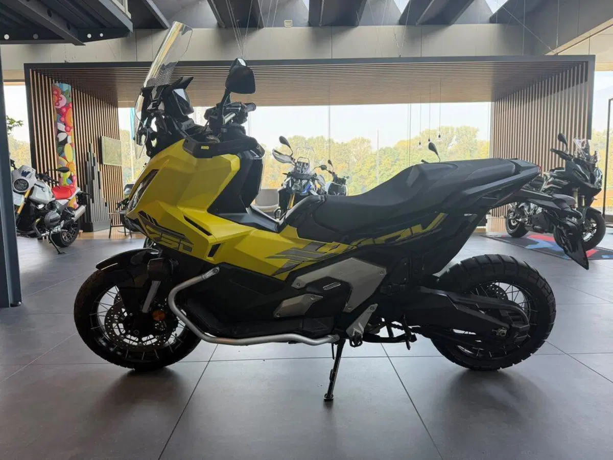 Honda X-ADV 750 DCT (2021 - 24) (6)
