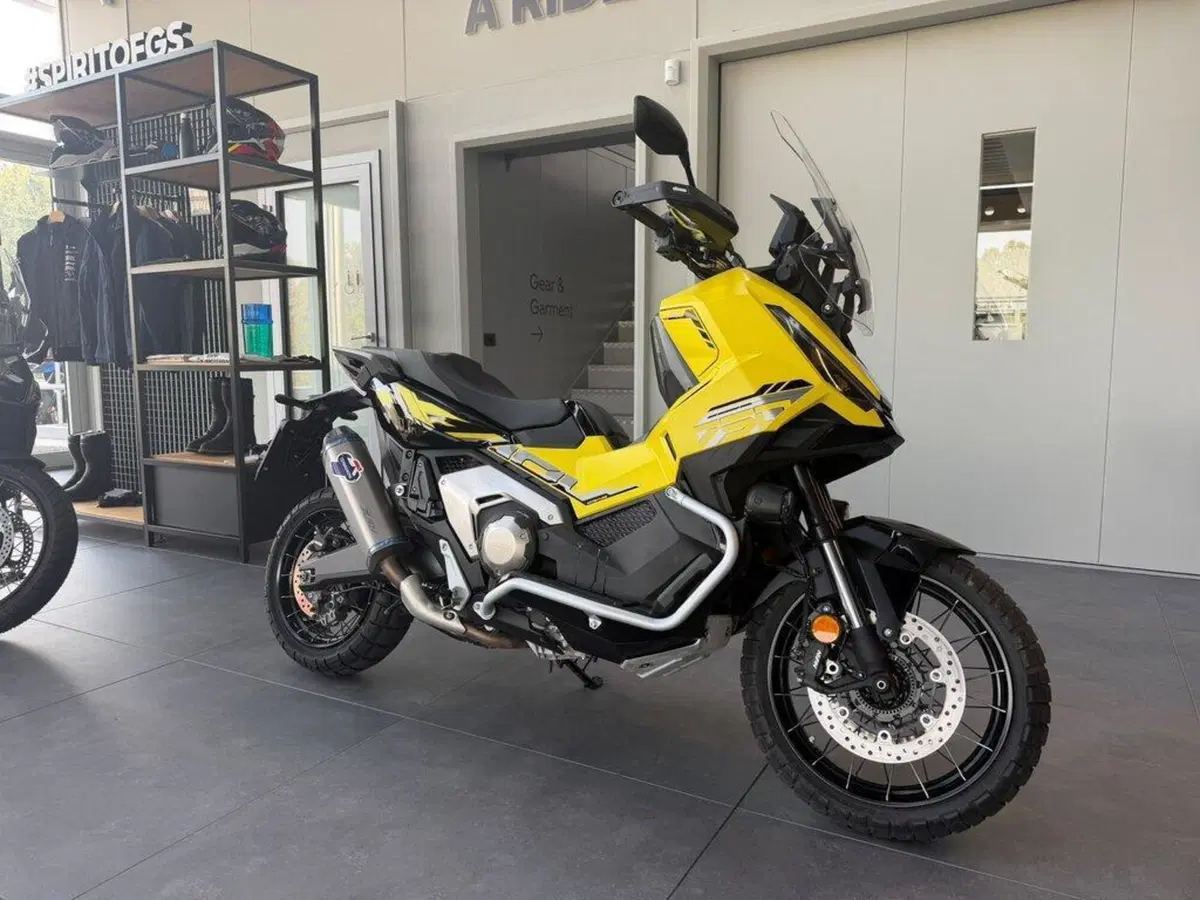 Honda X-ADV 750 DCT (2021 - 24) (2)