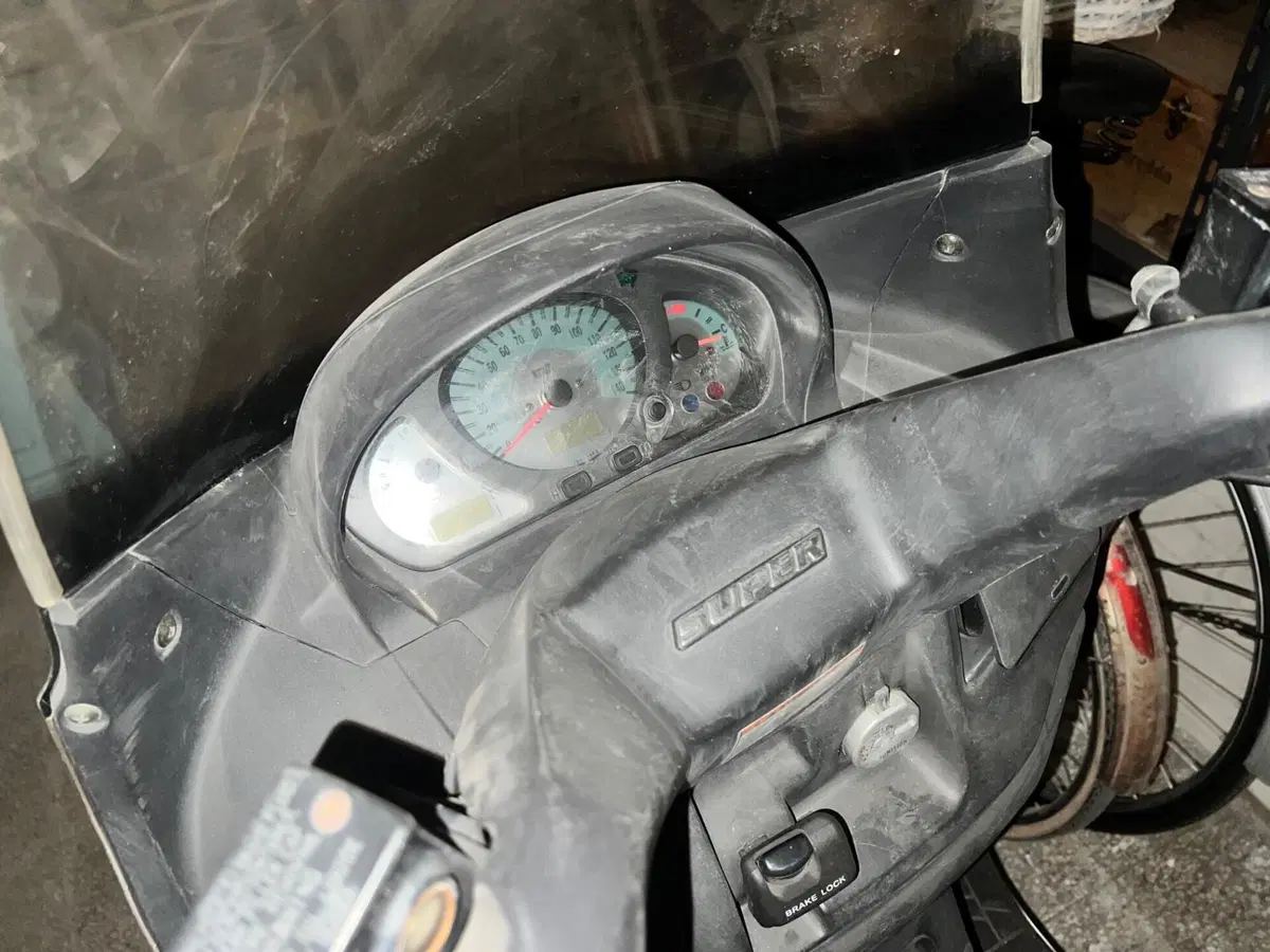 Suzuki Burgman AN 250 (1998 - 01) (2)