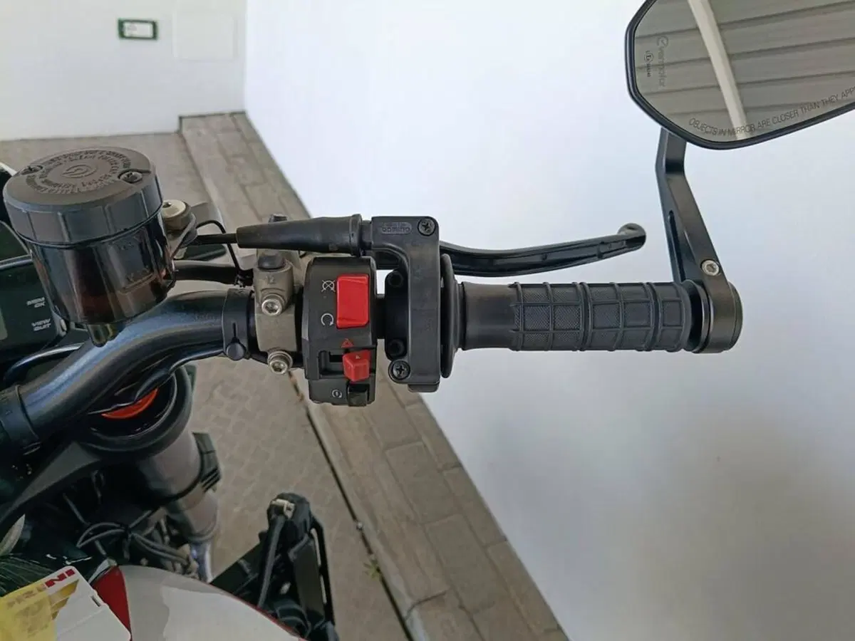 Moto Morini Corsaro 1200 ZZ (2017 - 21) (9)