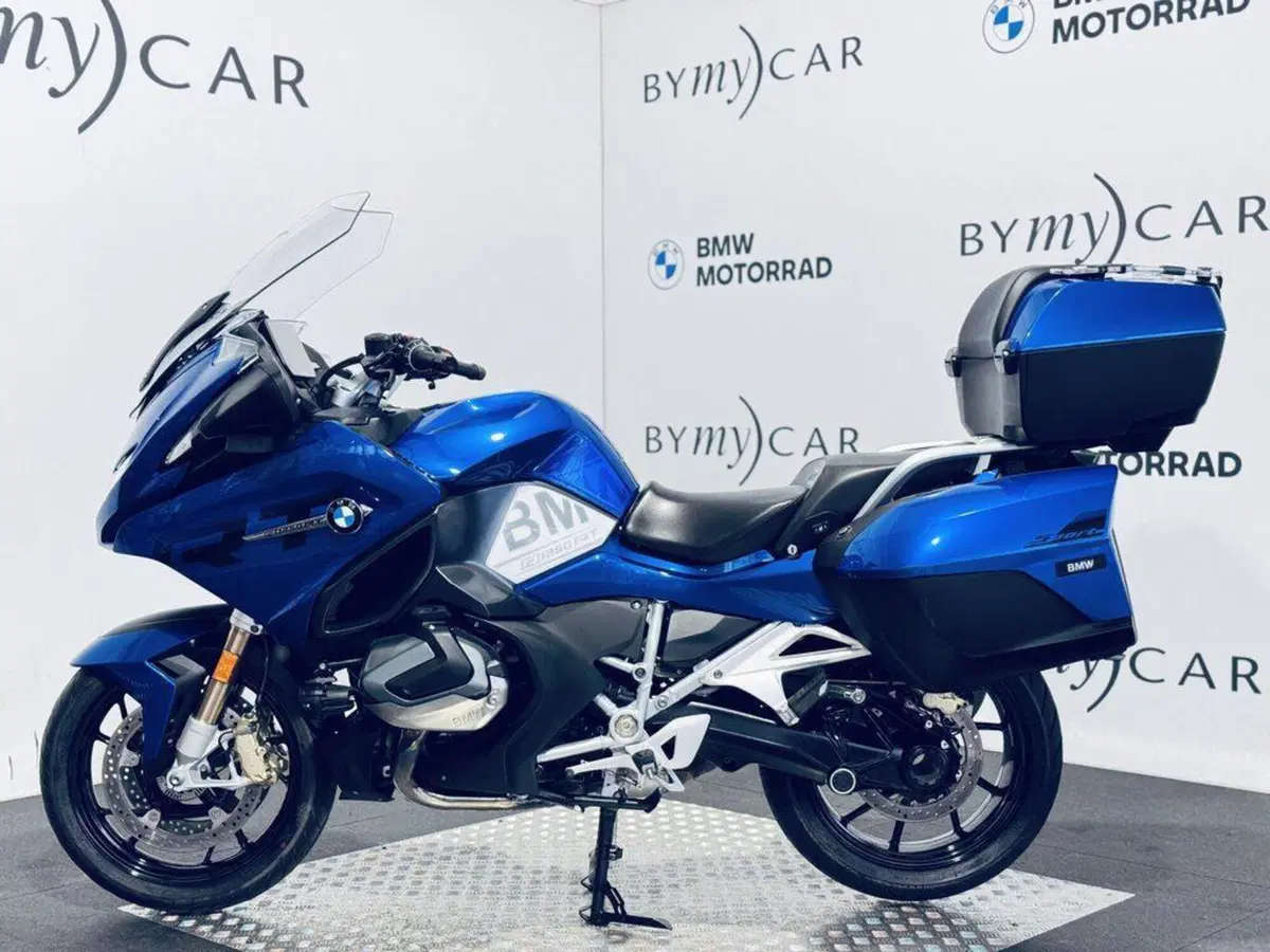 Vendo Bmw R 1250 RT (2021 - 25) usata a Milano (codice 10138258) - Moto.it