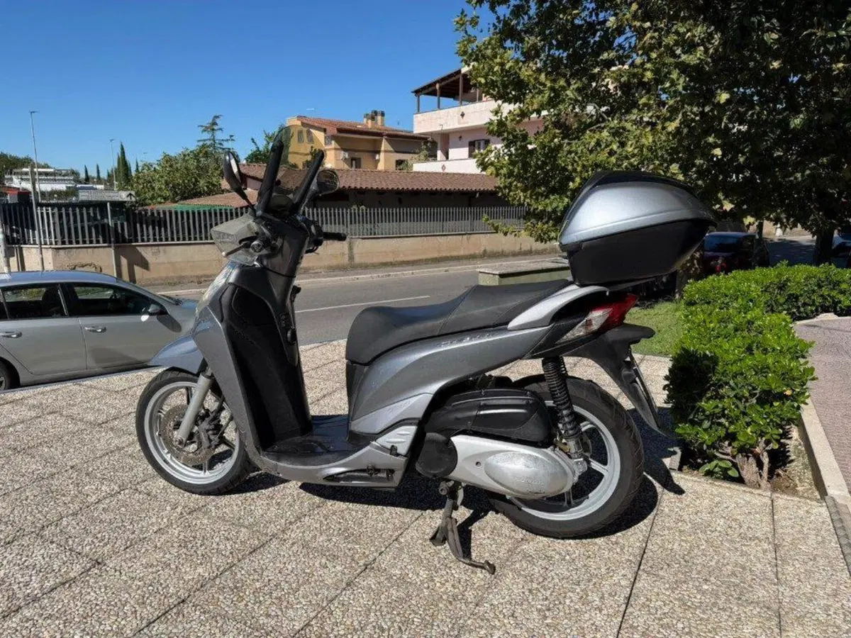 Honda SH 300 i (2011 - 14) (10)