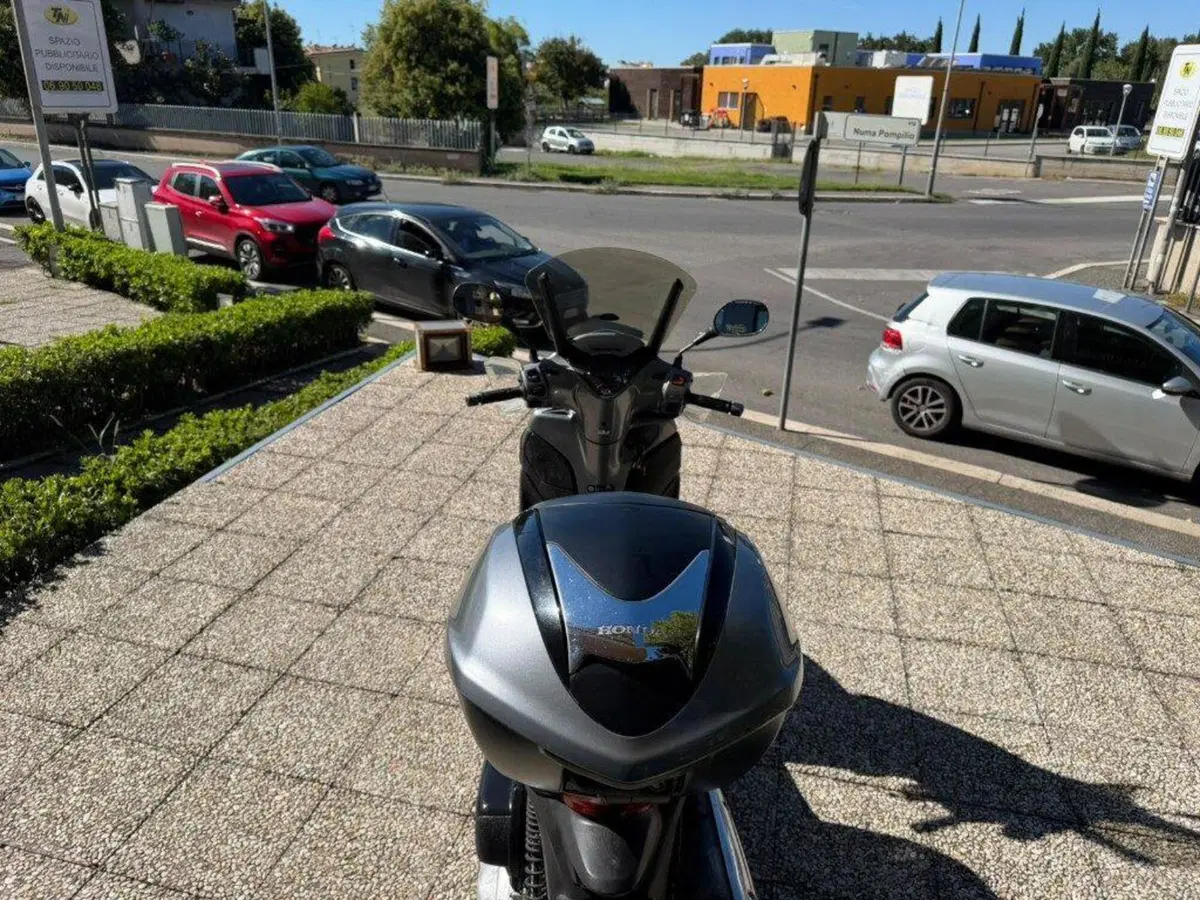 Honda SH 300 i (2011 - 14) (4)