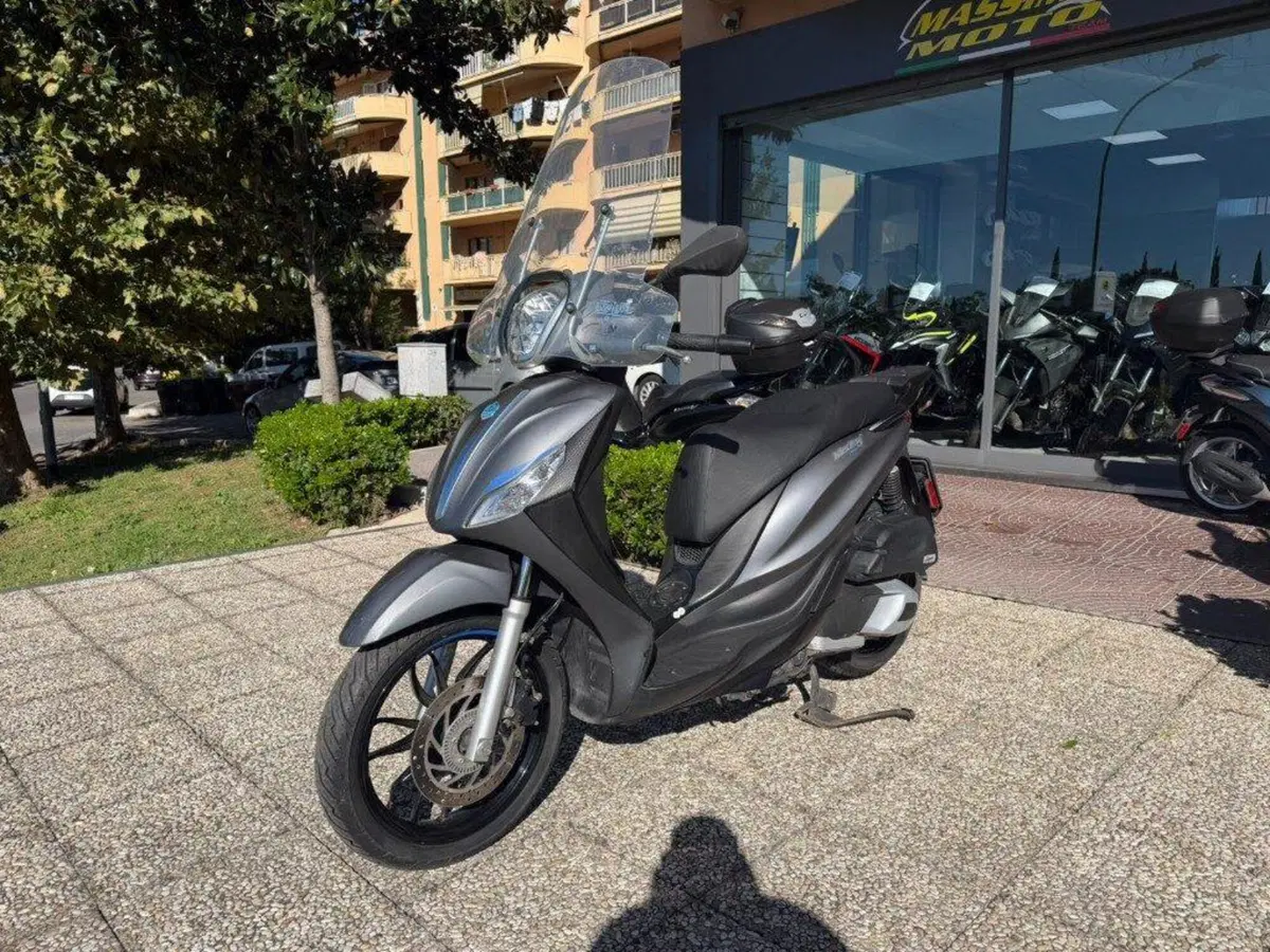 Piaggio Medley 150 S ABS (2016 - 19) (2)