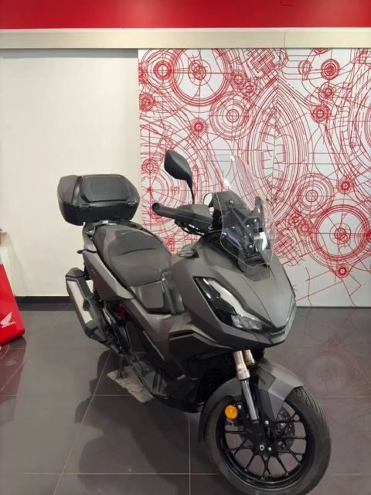 Honda ADV 350 (2022 - 24) (8)