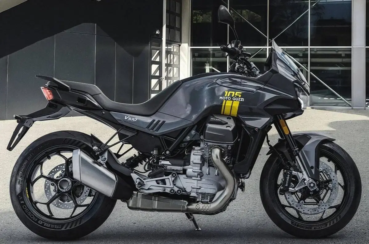 Moto Guzzi V100 Mandello 105th Anniversary (2026)