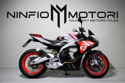 Aprilia Tuono 660 Factory (2022 - 24) usata