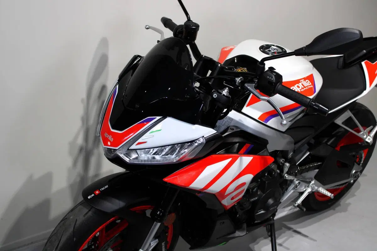 Aprilia Tuono 660 Factory (2022 - 24) (8)