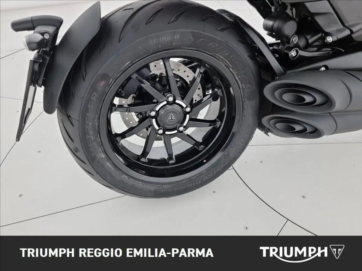 Triumph Rocket 3 Storm GT (2024 - 26) (16)