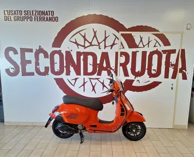 Vespa GTS 300 Super Sport (2023 - 24) usata