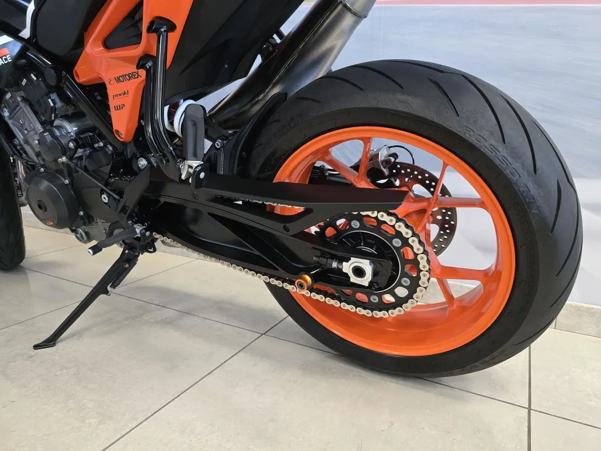 KTM 890 Duke GP (2022 - 23) (6)