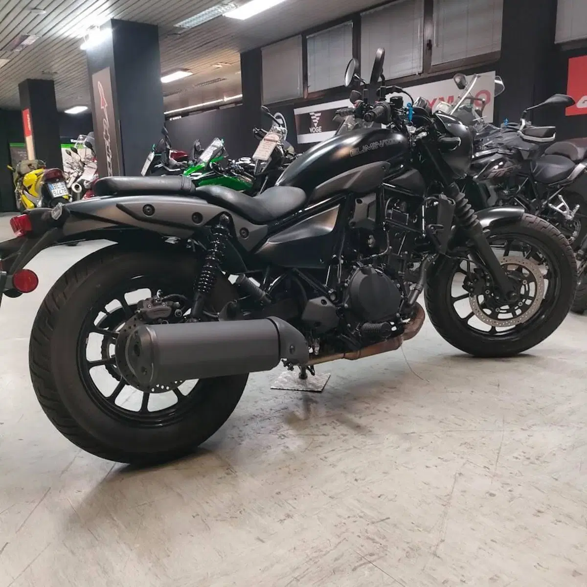Kawasaki Eliminator 500 SE (2024 - 27) (7)