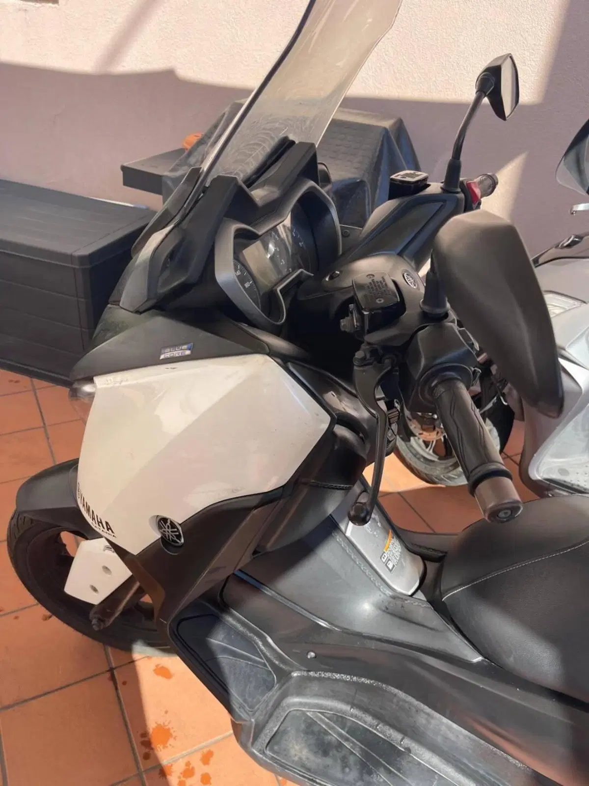 Yamaha X-Max 300 ABS (2017 - 20) (4)