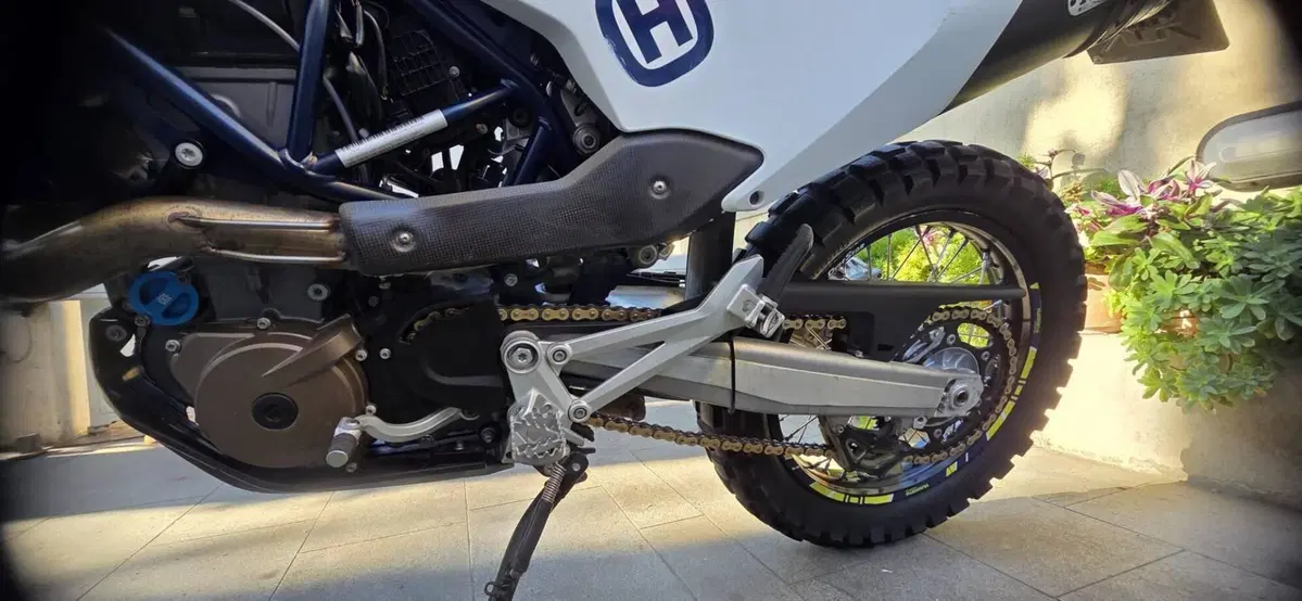 Husqvarna 701 Enduro (2020) (7)