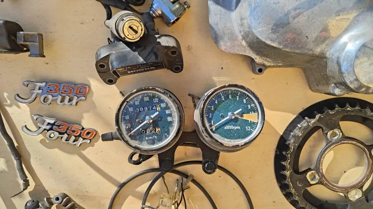 Honda Cb four 350 (4)