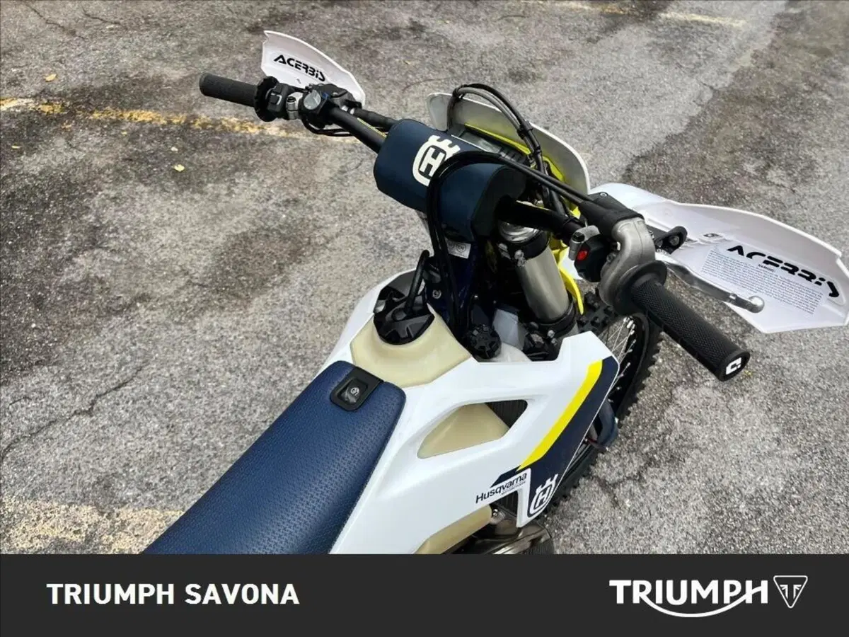 Husqvarna TE 300 (2025) (12)