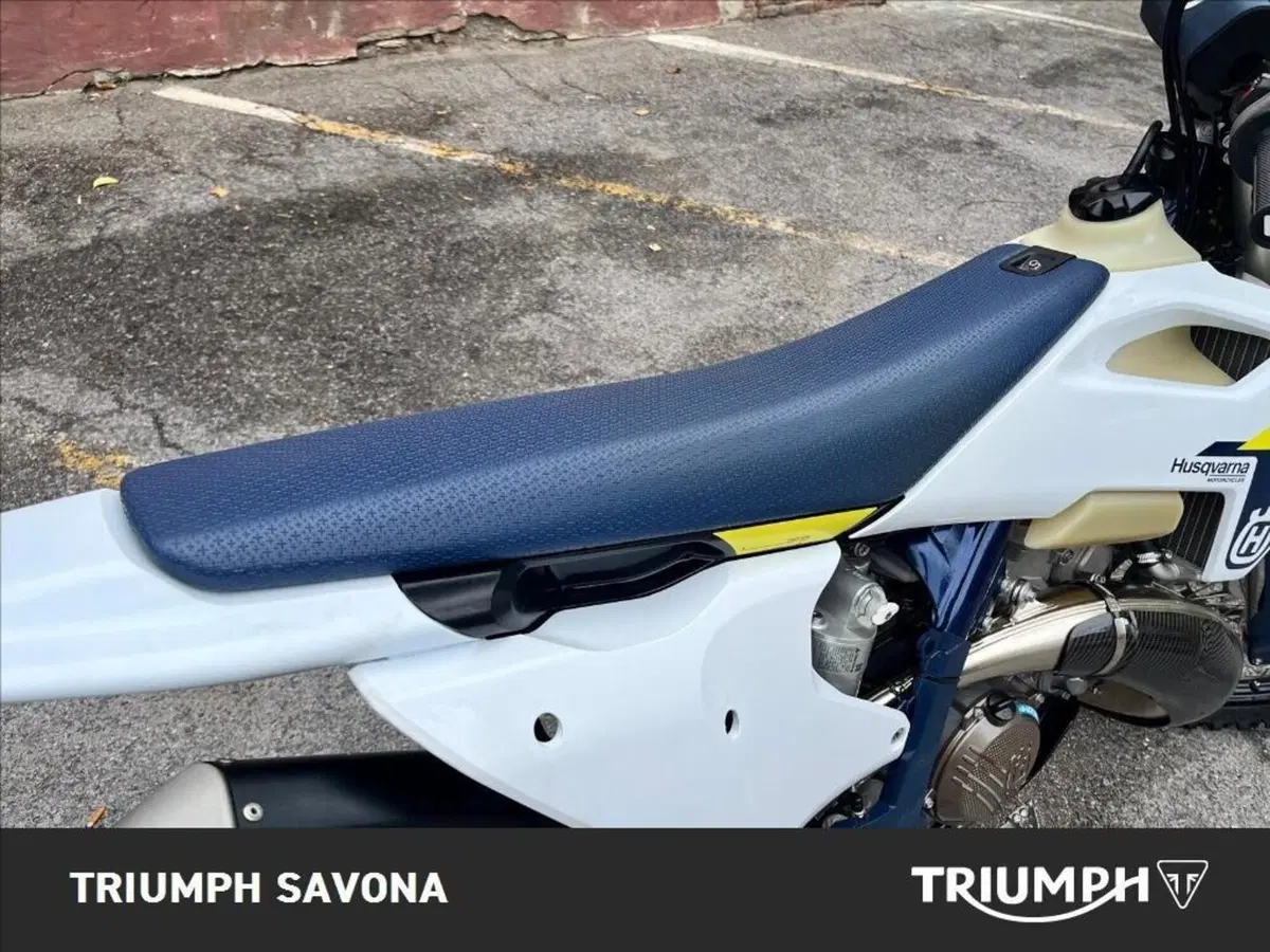 Husqvarna TE 300 (2025) (16)