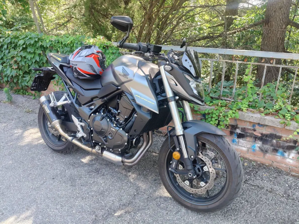 Honda CB 750 Hornet (2023 - 24) (2)