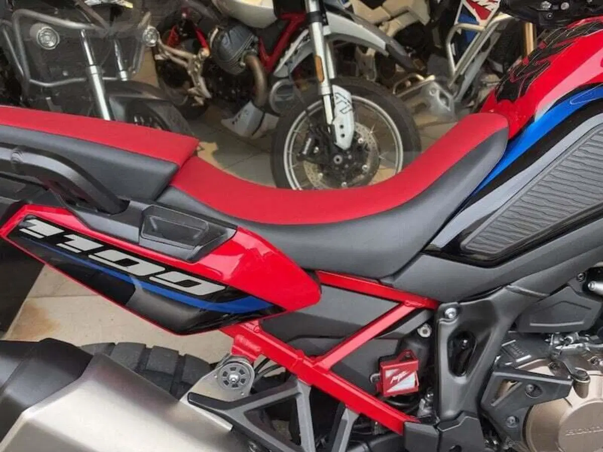 Honda Africa Twin CRF 1100L (2022 - 23) (7)