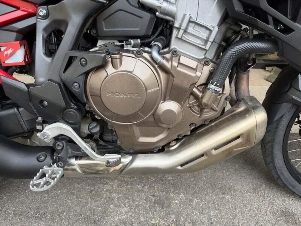 Honda Africa Twin CRF 1100L (2022 - 23) (8)