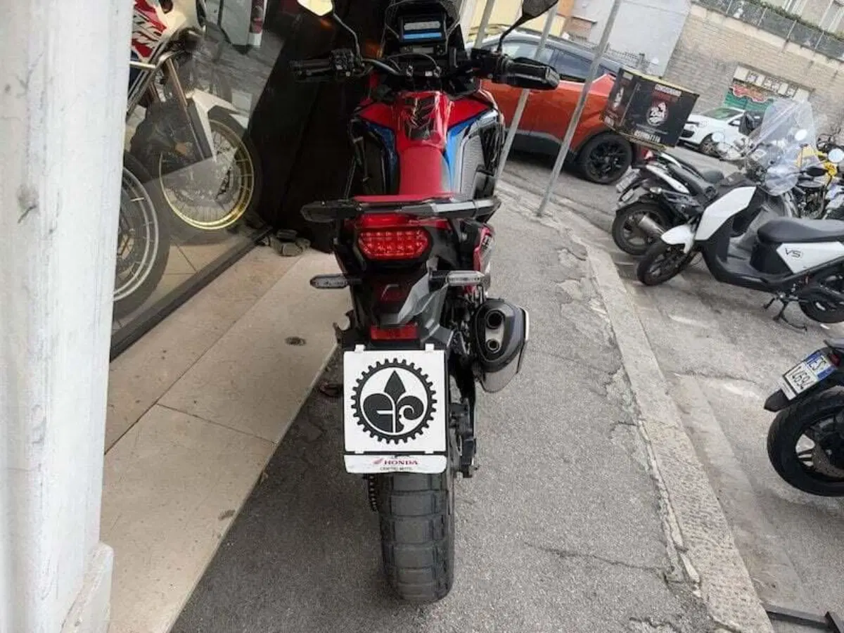 Honda Africa Twin CRF 1100L (2022 - 23) (15)