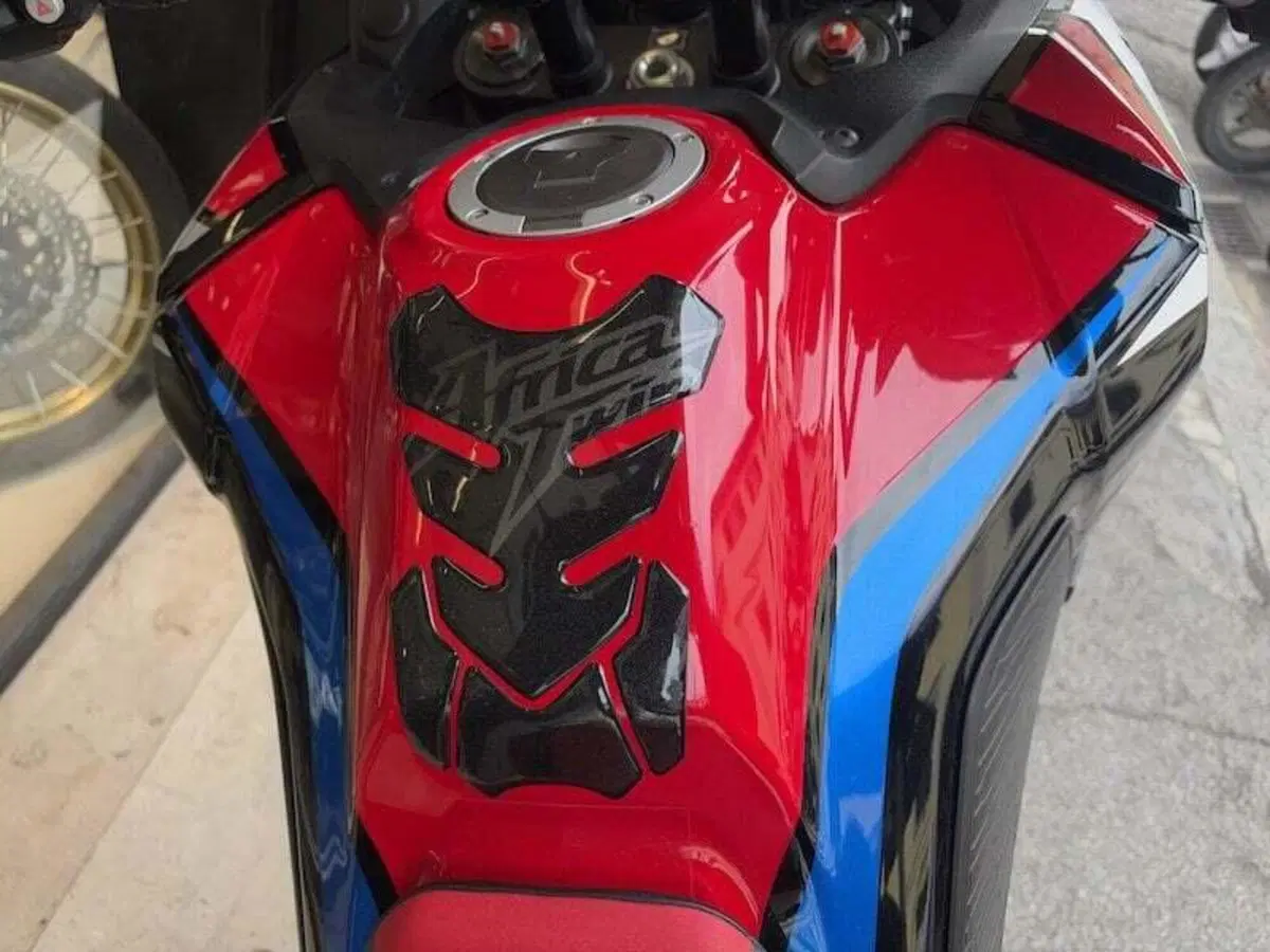 Honda Africa Twin CRF 1100L (2022 - 23) (18)