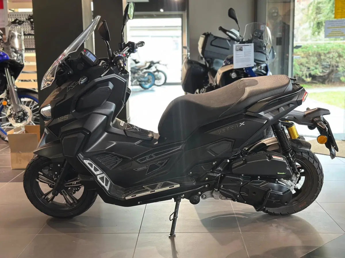 Kl Brera X 125 (2025 - 26) (2)