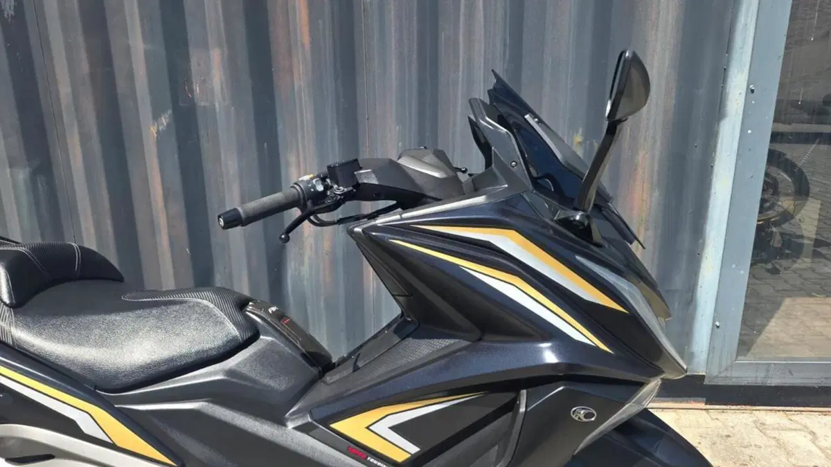 Kymco AK 550 (2017 - 19) (6)