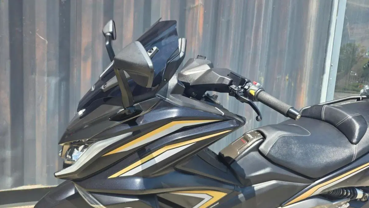 Kymco AK 550 (2017 - 19) (11)