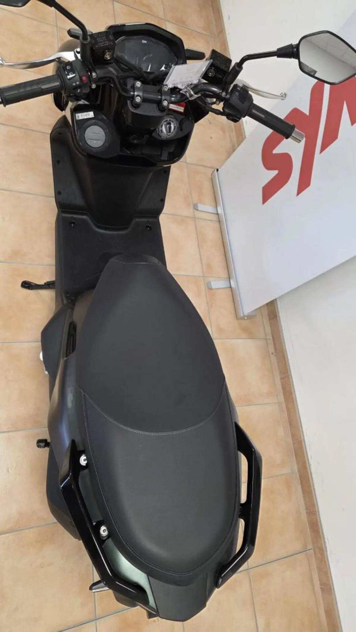 Sym MMBCU 125 (2025 - 26) (4)