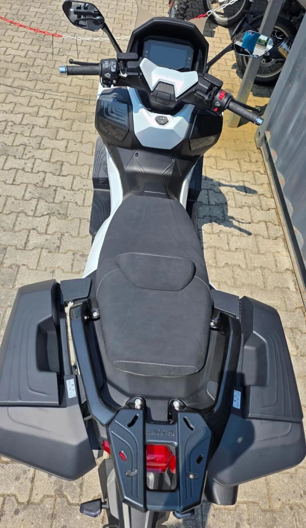 Sym TTLBT (2026) (12)