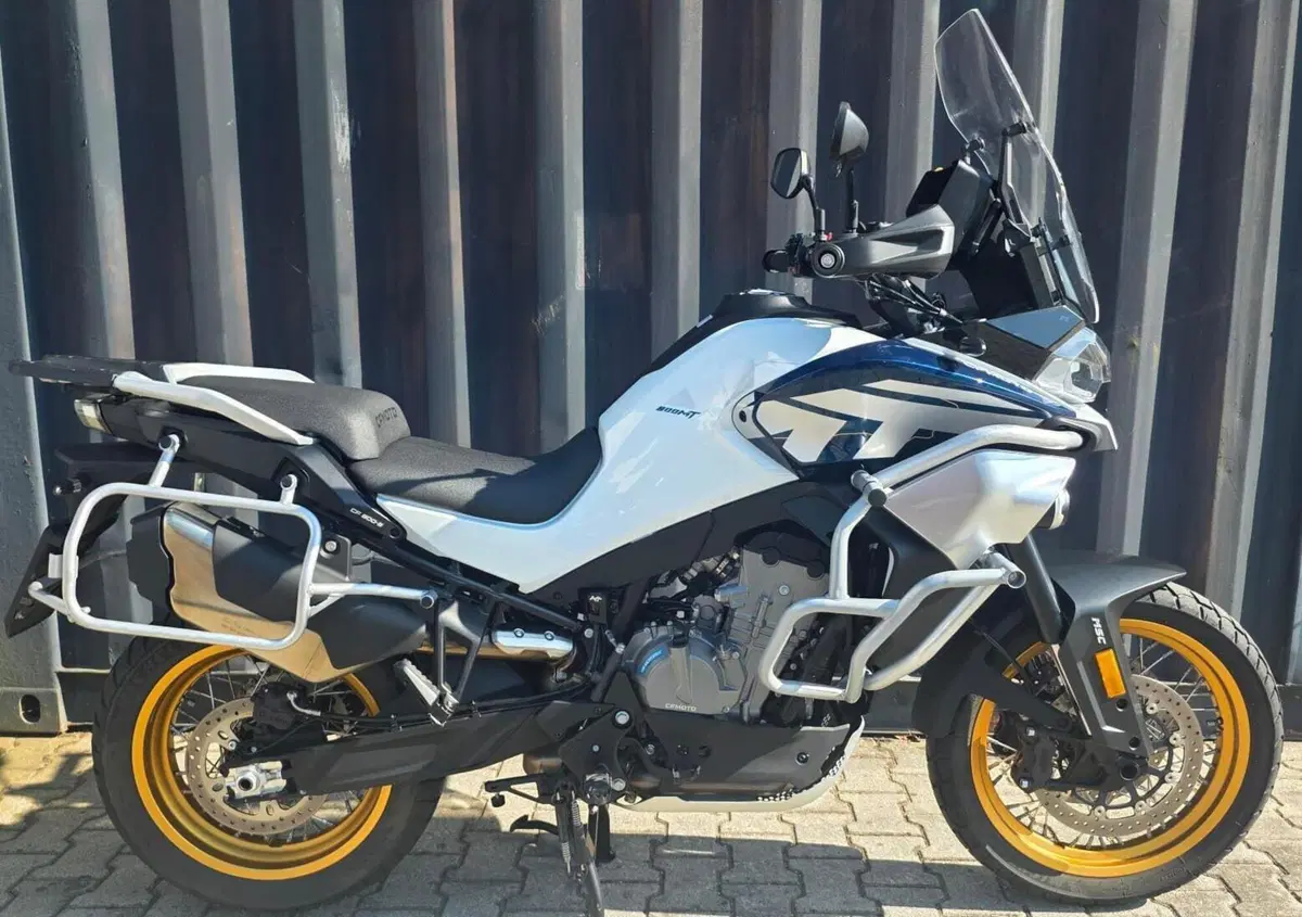 CFMOTO 800MT Explore (2023 - 26)