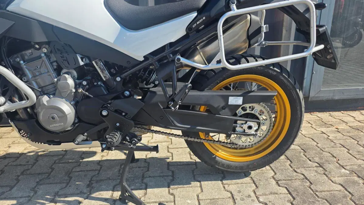 CFMOTO 800MT Explore (2023 - 26) (12)