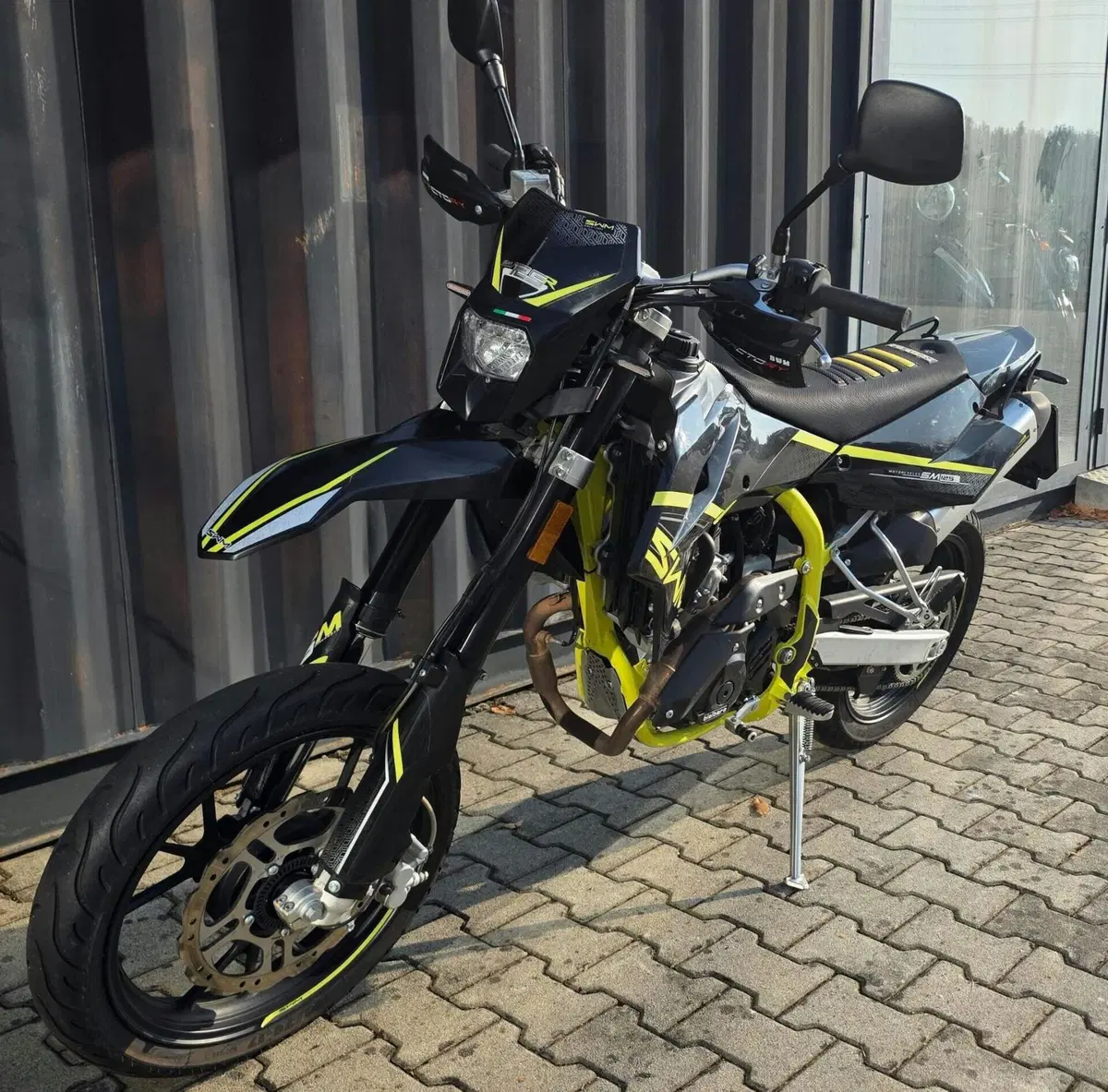 Swm SM 125 R (2022 - 24) (4)