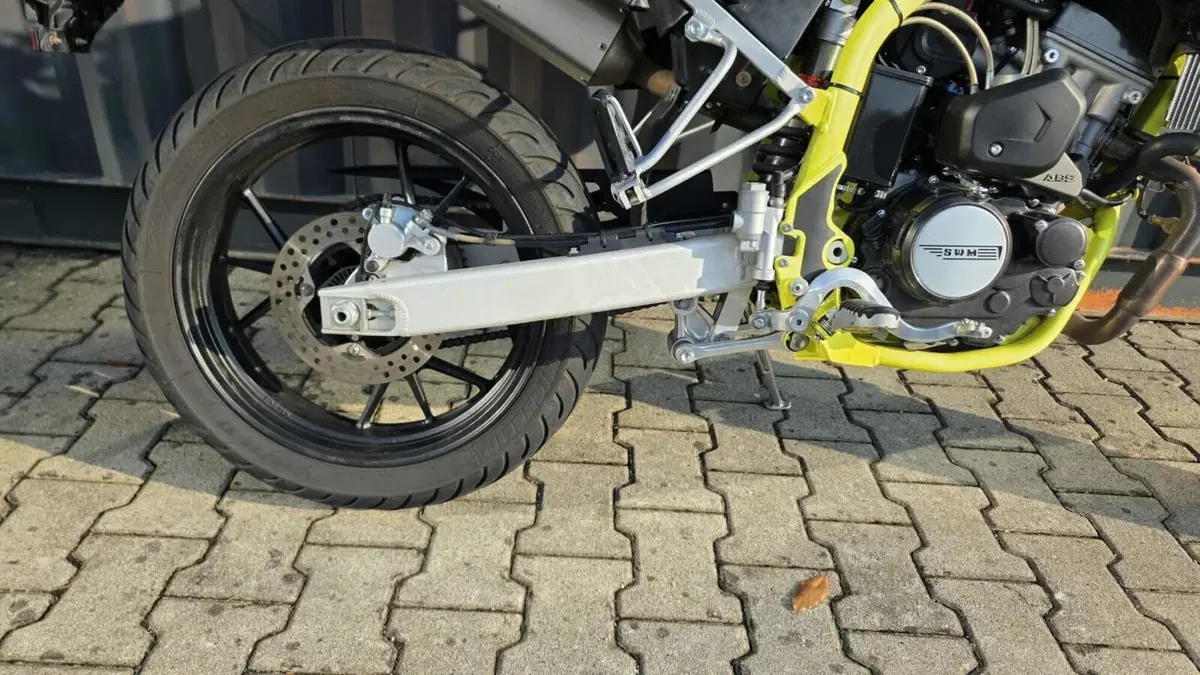 Swm SM 125 R (2022 - 24) (9)
