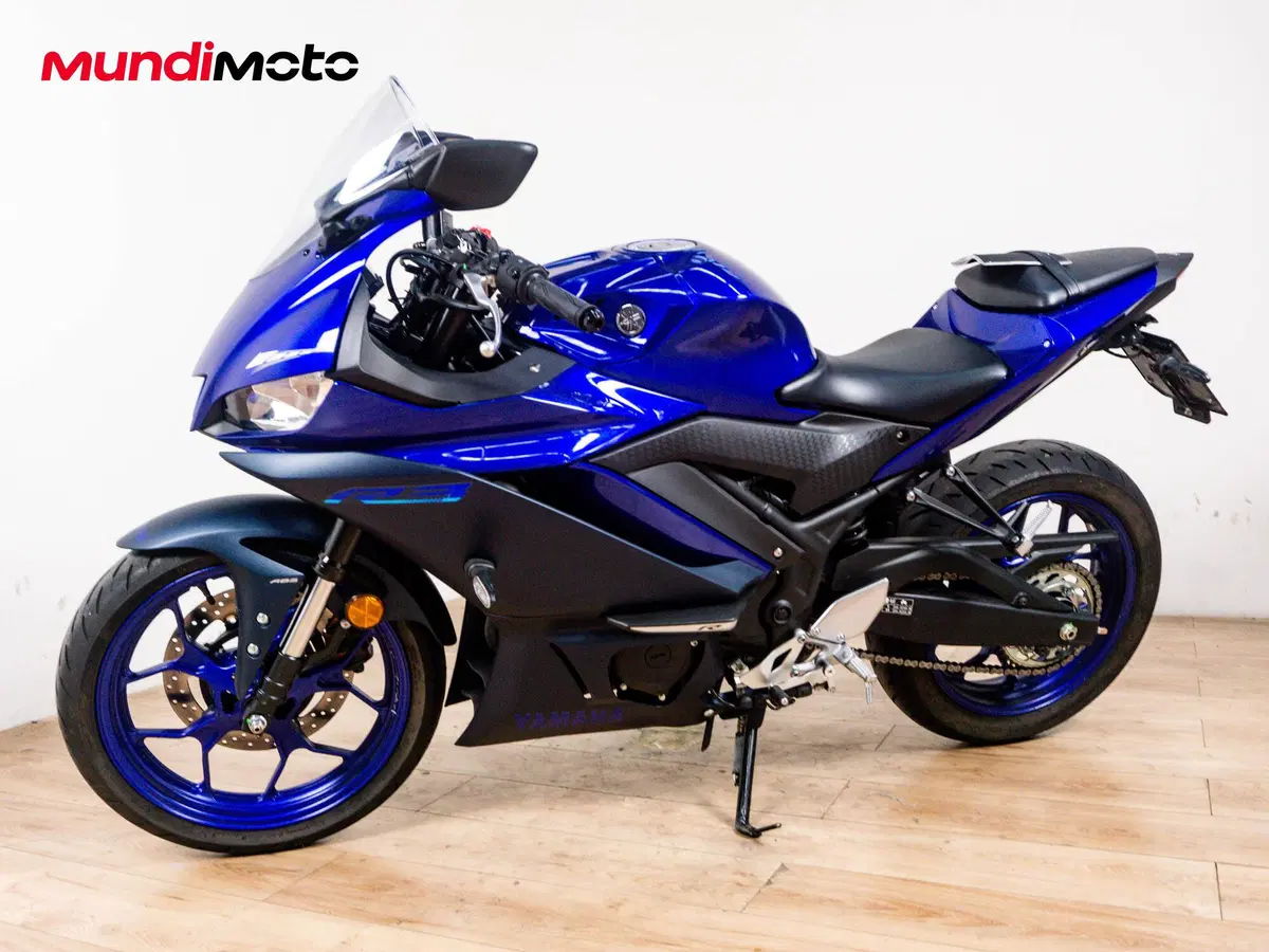 Yamaha YZF R3 (2018) (8)