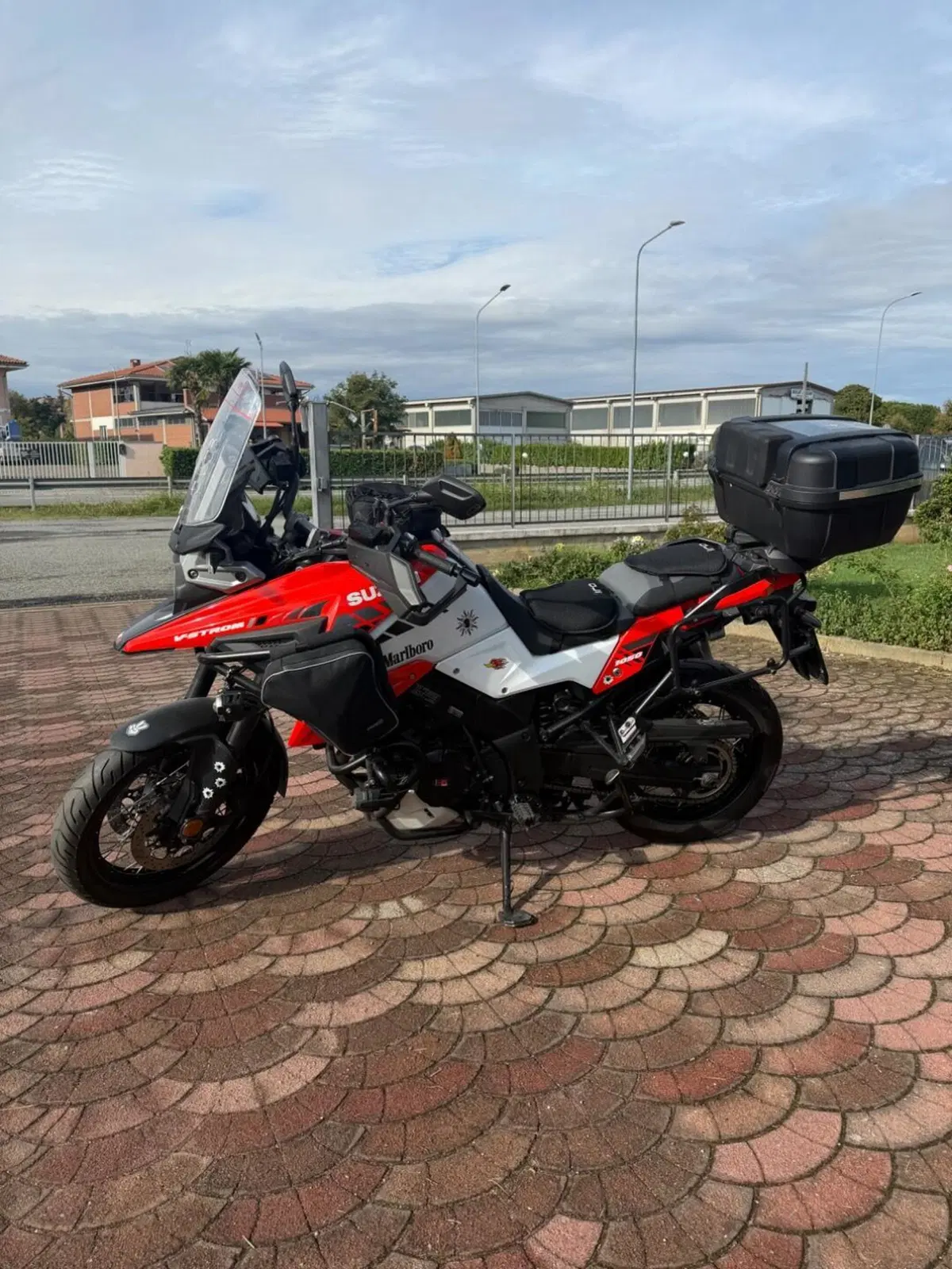 Suzuki V-Strom 1050XT (2020 - 23) (5)