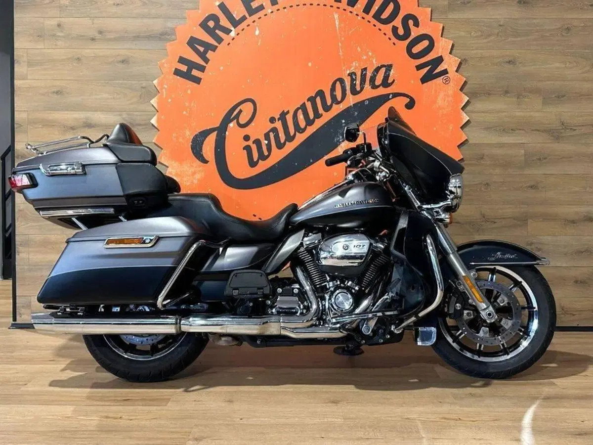 Harley-Davidson 107 Electra Glide Ultra Limited (2017 - 18) - FLHTK (2)