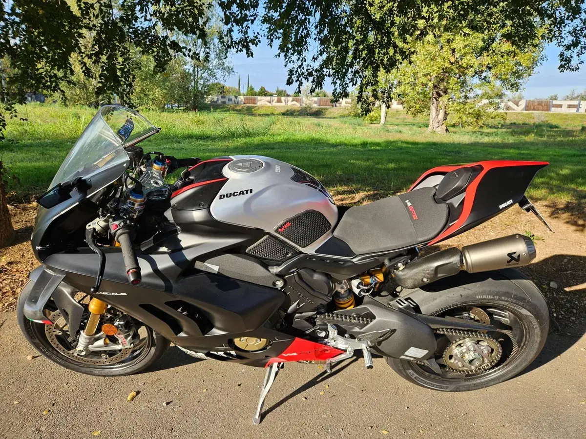 Ducati Panigale V4 1100 SP2 (2022 - 23) (2)