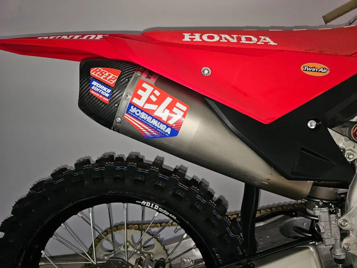 Honda CRF 250R WE (2025) (3)