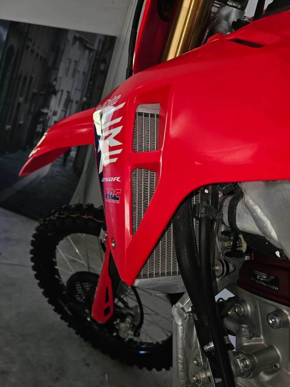 Honda CRF 250R WE (2025) (11)