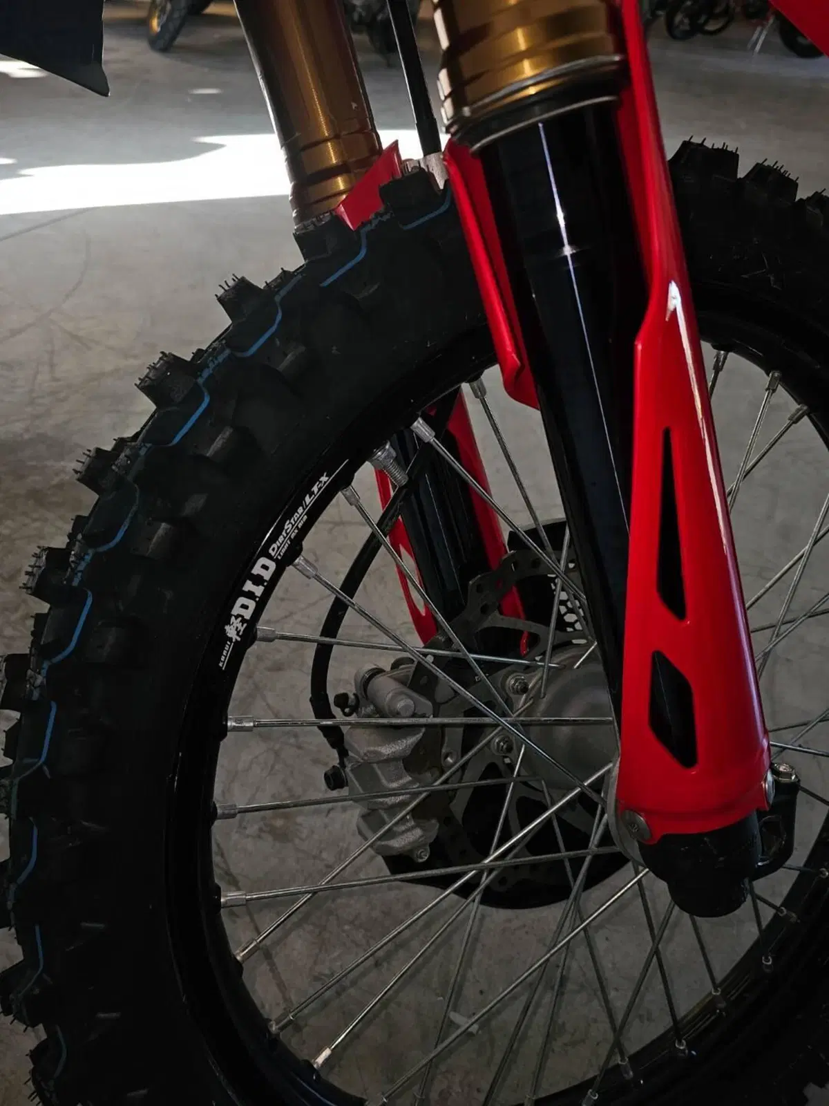 Honda CRF 250R WE (2025) (12)