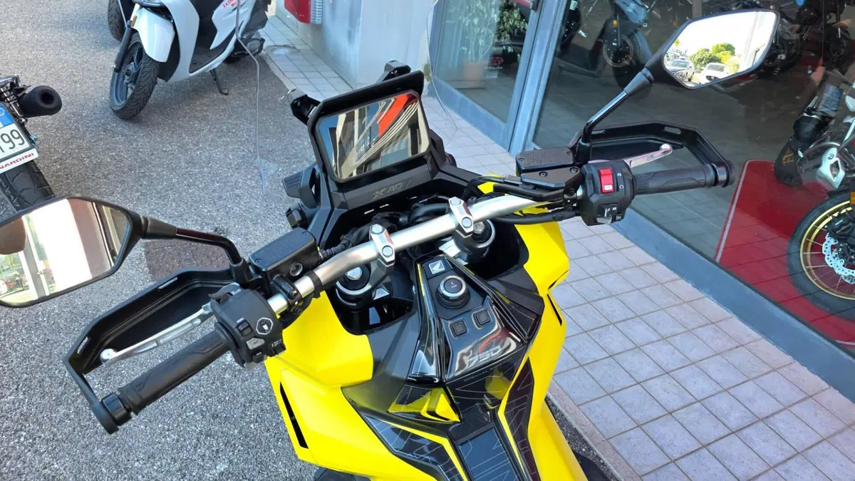 Honda X-ADV 750 (2025 - 27) (5)