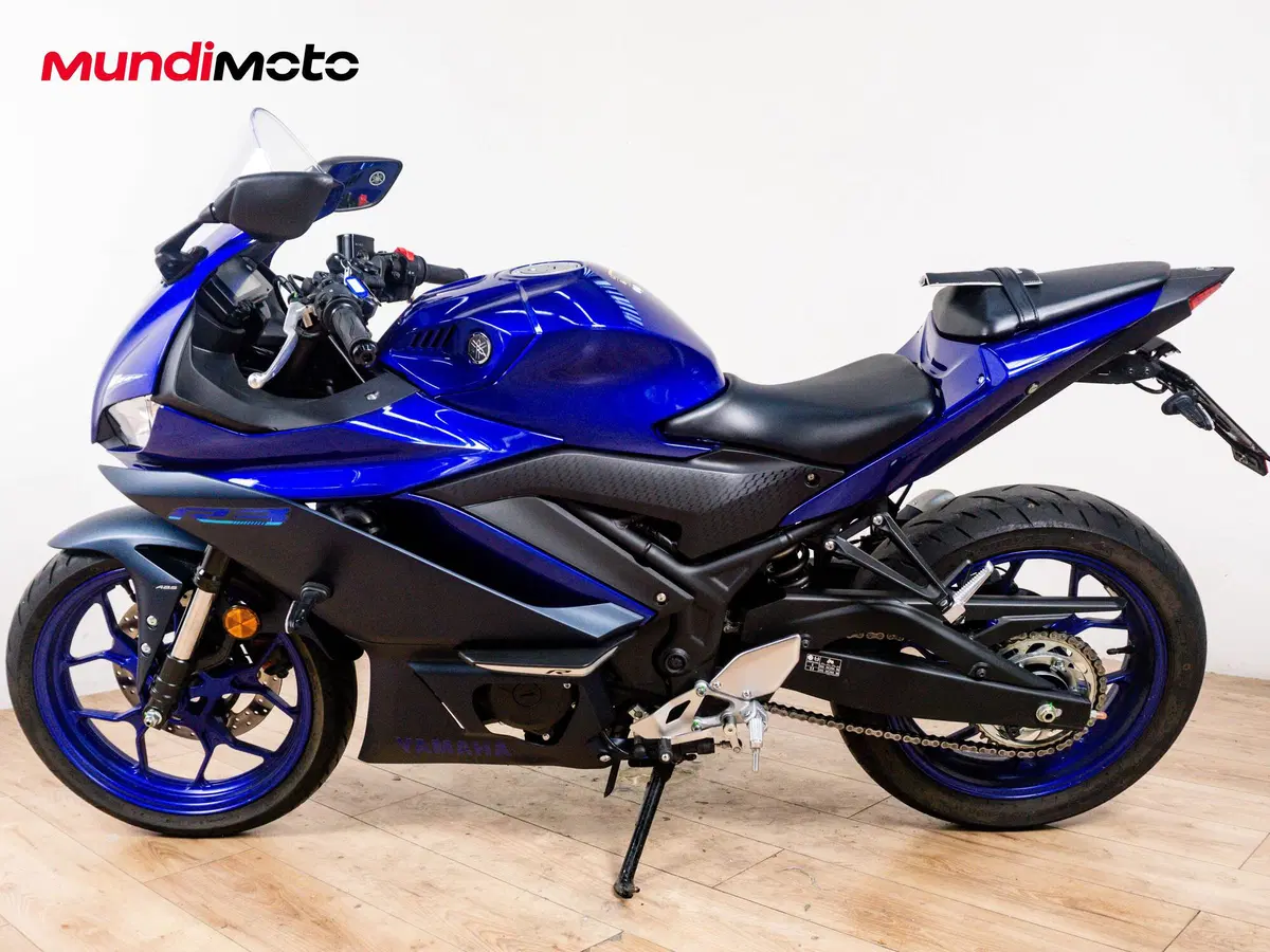 Yamaha YZF R3 (2018) (6)