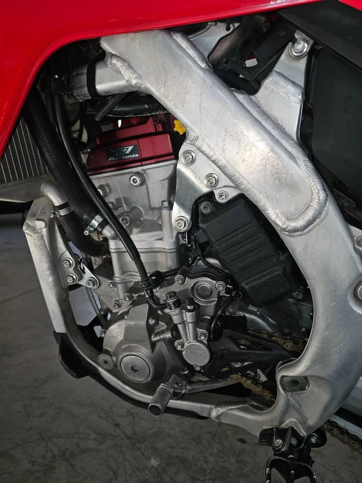 Honda CRF 250R WE (2026) (5)