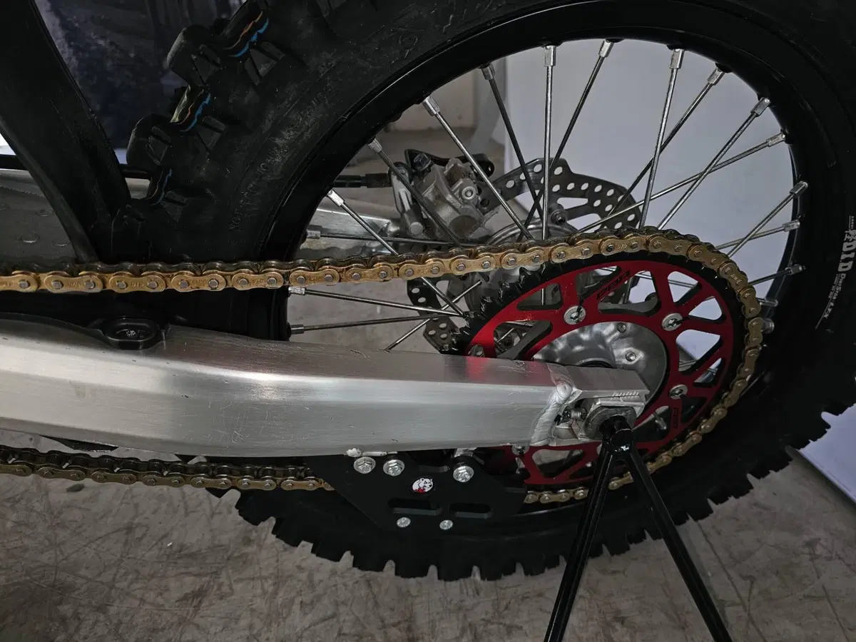 Honda CRF 250R WE (2026) (6)