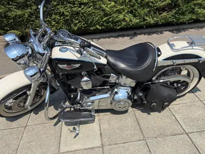 Harley-Davidson 1690 Deluxe ABS (2011 - 16) - FLSTN usata